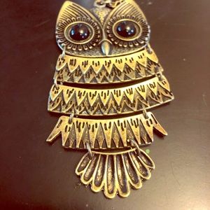 Long chain owl necklace
